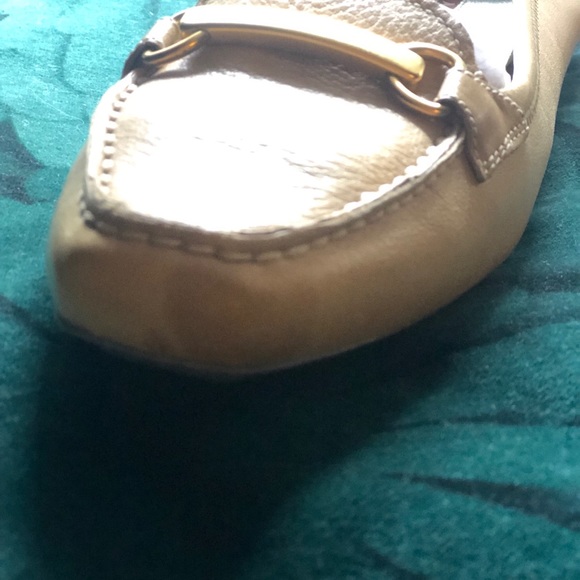 Prada Flats - Picture 7 of 9